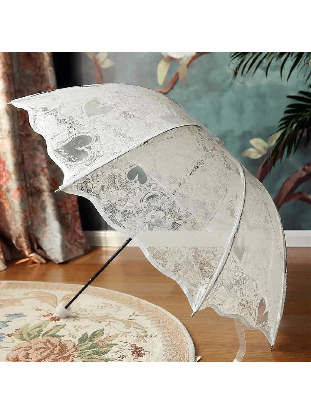1 trendy edge retro transparent umbrella - three-fold transparent folding umbrella -PVC material, suitable for travel photograph