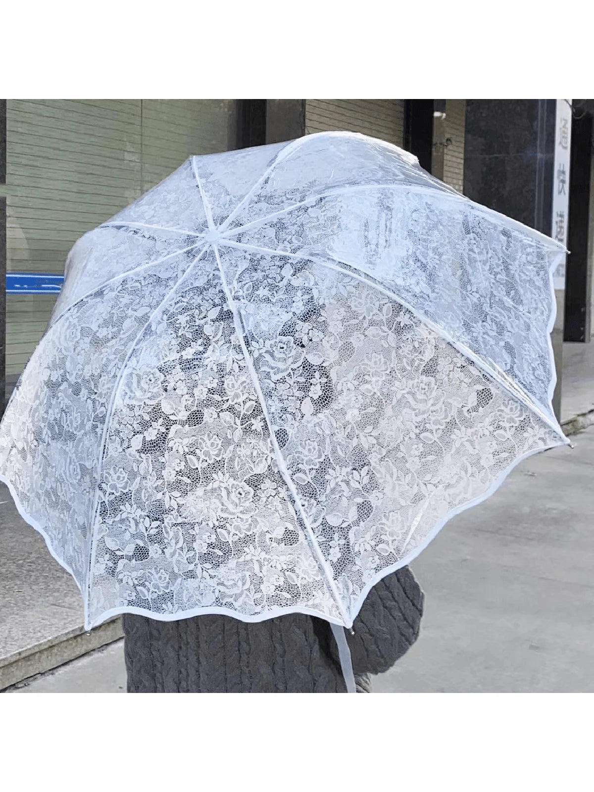 1 trendy edge retro transparent umbrella - three-fold transparent folding umbrella -PVC material, suitable for travel photograph