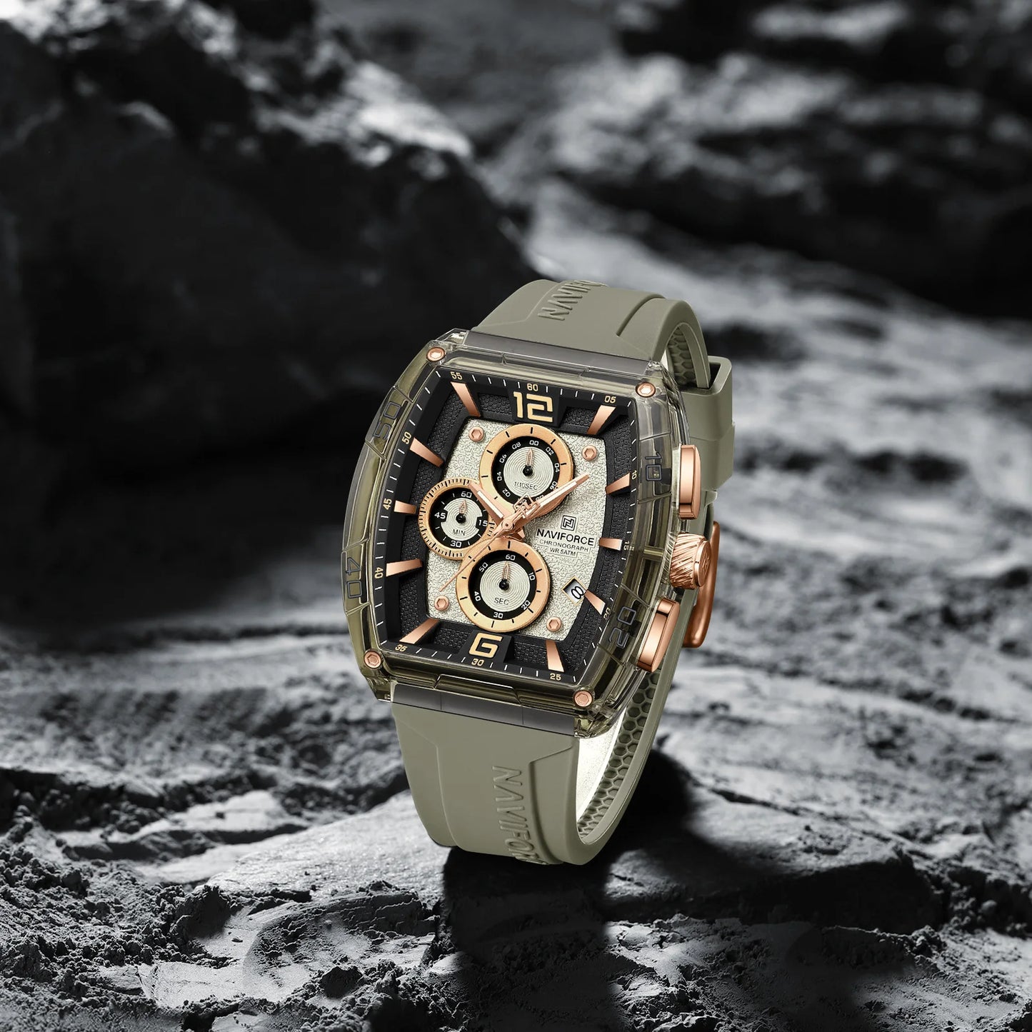 Casual Men’s Quartz Watch – Tonneau Dial with Luminous Display, Waterproof Silicone Strap | Outdoor Sports Fashion Watch