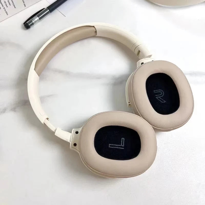 NEW Fashion Wireless Bluetooth Headphones Over Ear HIFI Stereo Headsets True Sports With Earphones TF/AUX Music Player with Mic